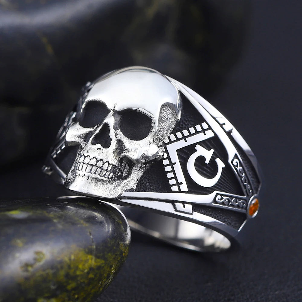 Master Mason Blue Lodge Ring - Square & Compasses G with Antique Skull