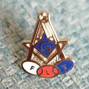 Master Mason Blue Lodge Lapel Pin - Square and Compass G Odd Fellows - Bricks Masons