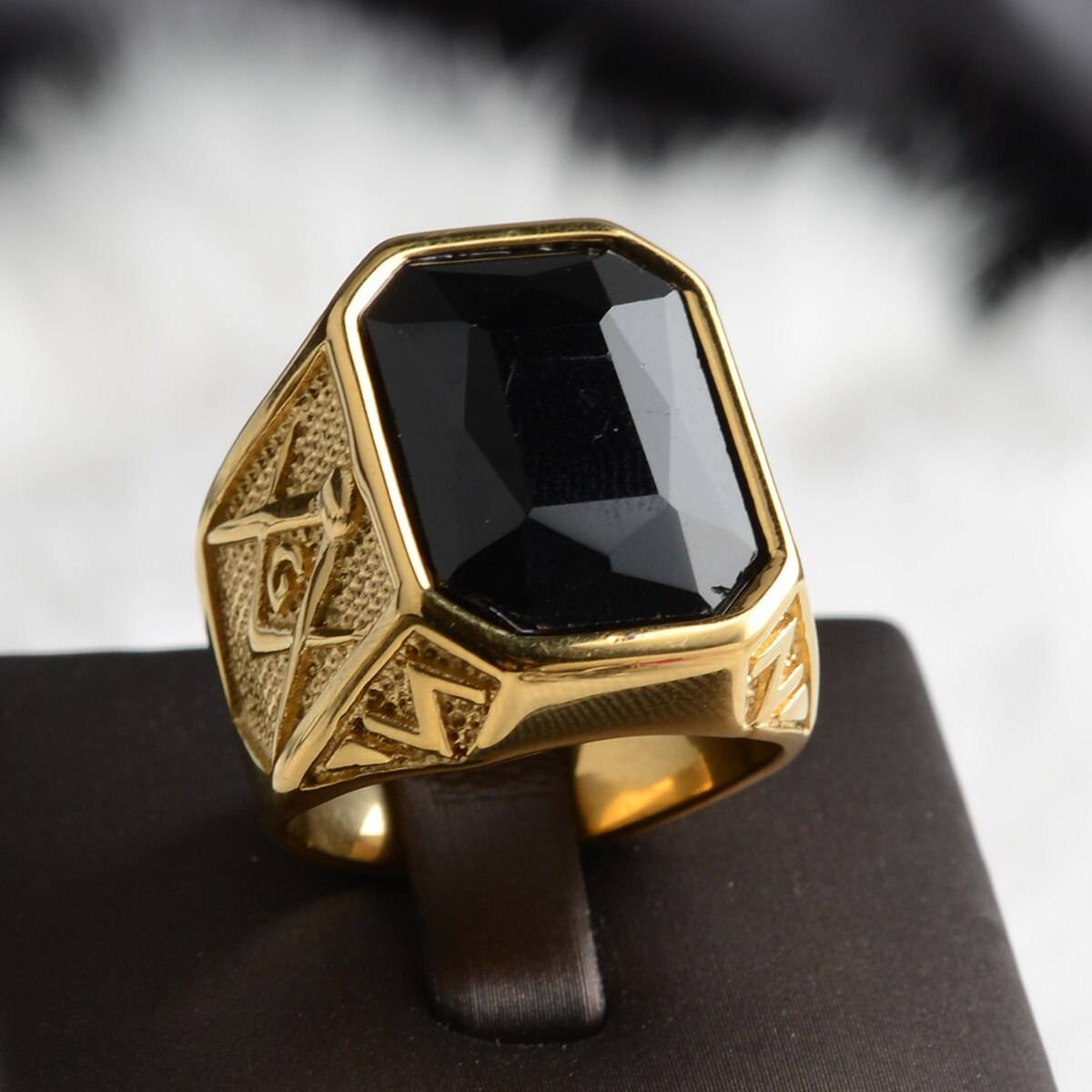 Master Mason Blue Lodge Ring - Large Stone Various Colors - Bricks Masons