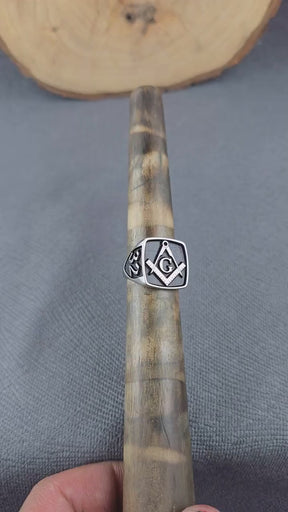 Master Mason Blue Lodge Ring - Black & Silver Embossed S & C With G