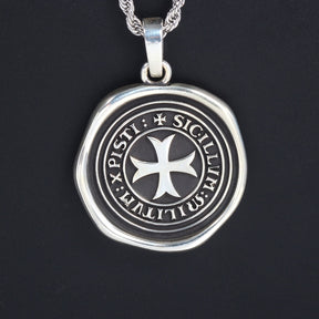 Knights Templar Commandery Pendant - Various Materials With Templar Cross